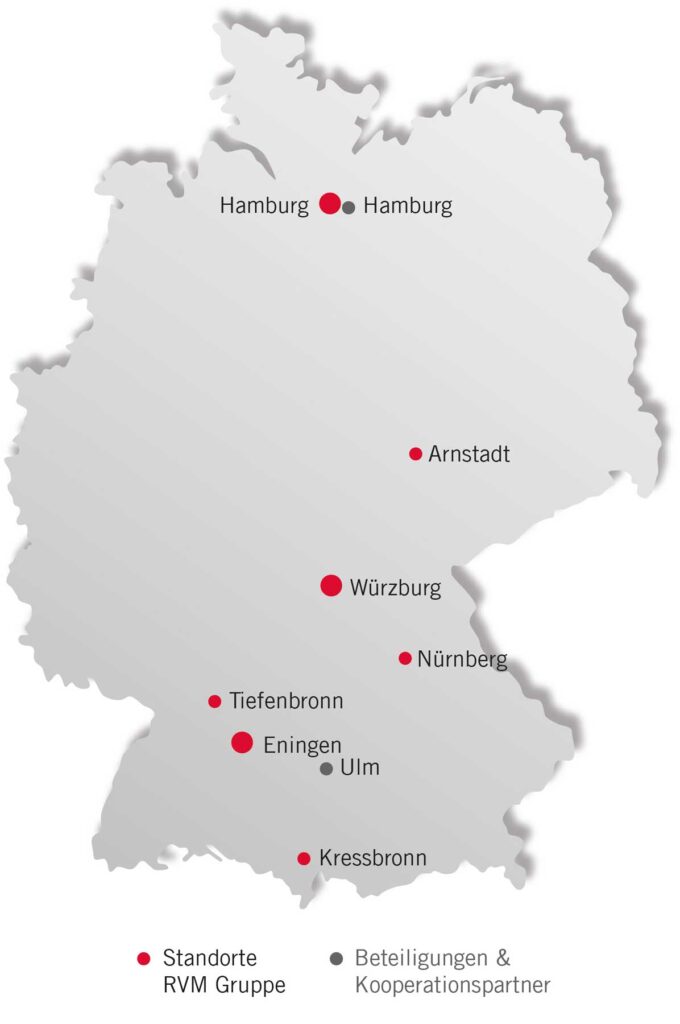 Deutschlandkarte mit den Standorten der RVM Gruppe gekennzeichnet mit roten runden Punkten. Und mit den Beteiligungen und Kooperationspartnern gekennzeichnet mit grauen runden Punkten.